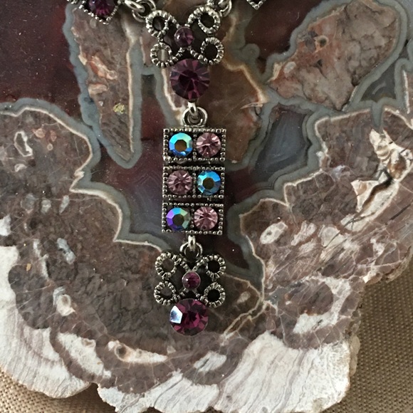 Charmed Madame - Picture 3 of 11